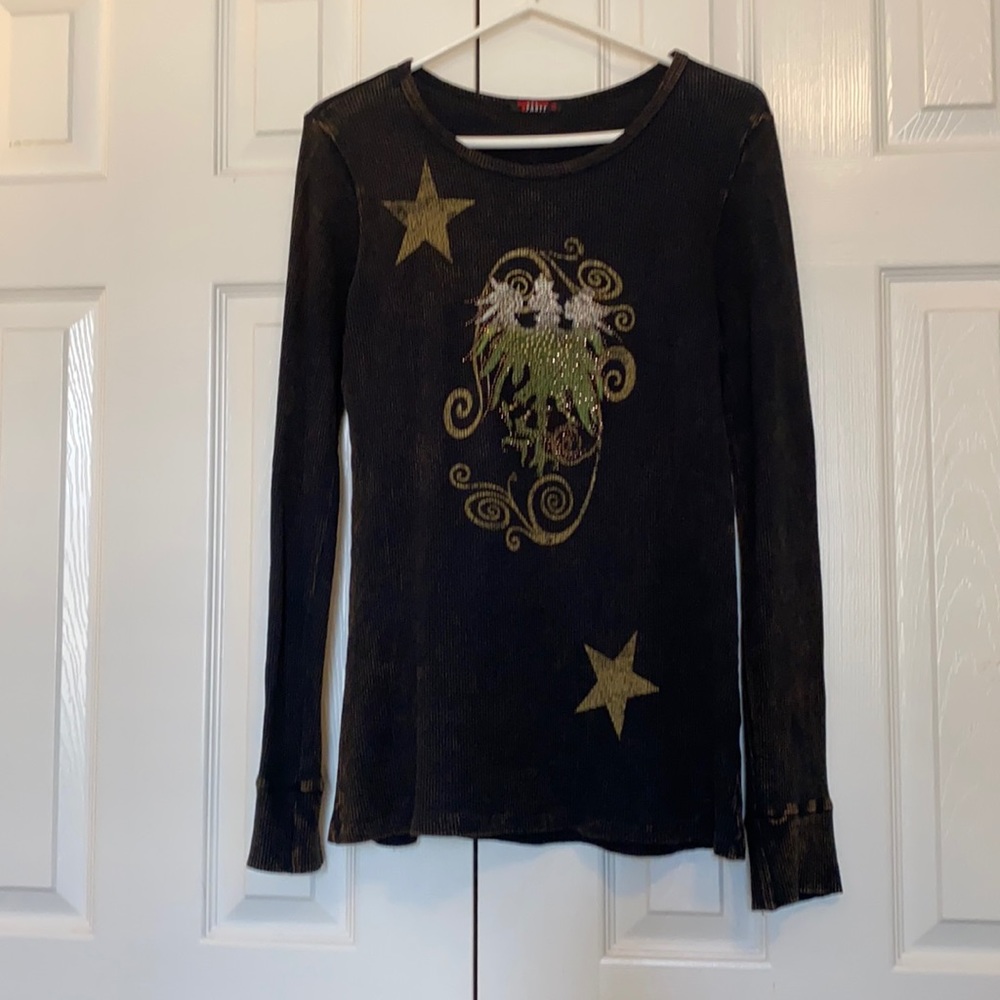 Ladies Tparty brand tshirt sz M. Brown, distressed, Embellished.